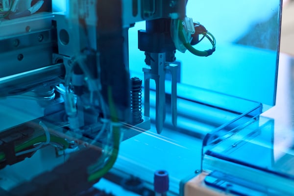 How to generate new revenue streams with servitization in Machinery Manufacturing